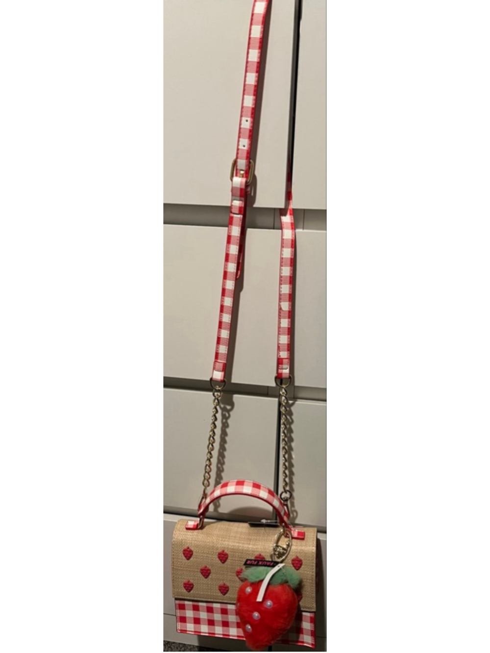 Women's Betsey Johnson Crossbody Bag One Size Beige Red strawberry crossbody bag - Picture 5 of 8